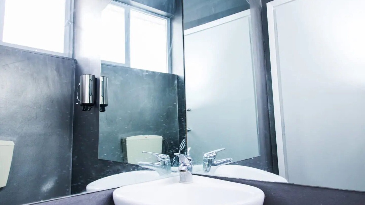 Photo of Bathroom in Ilioupoli