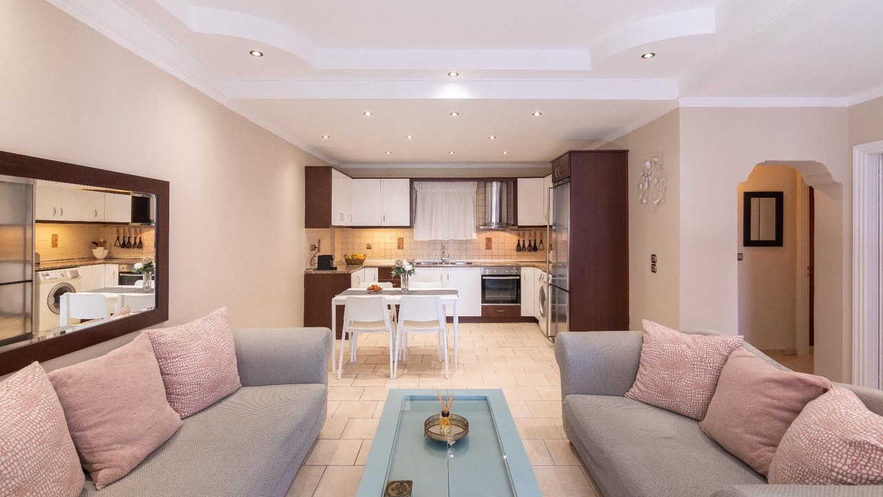 Photo of Livingroom in Alepou