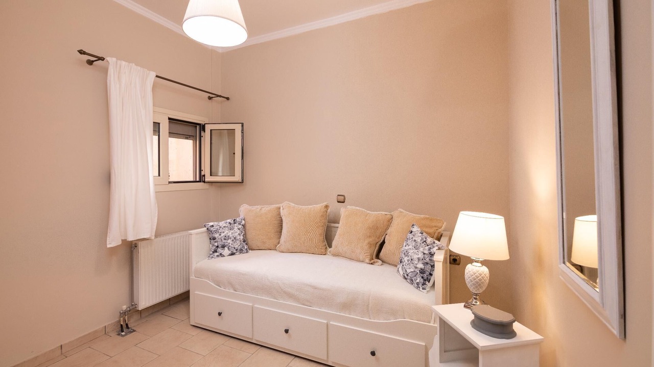 Photo of Bedroom in Alepou