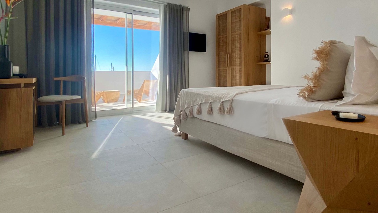 Photo of Bedroom in Tourlos