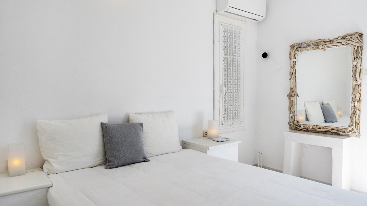 Photo of Bedroom in Koundouros