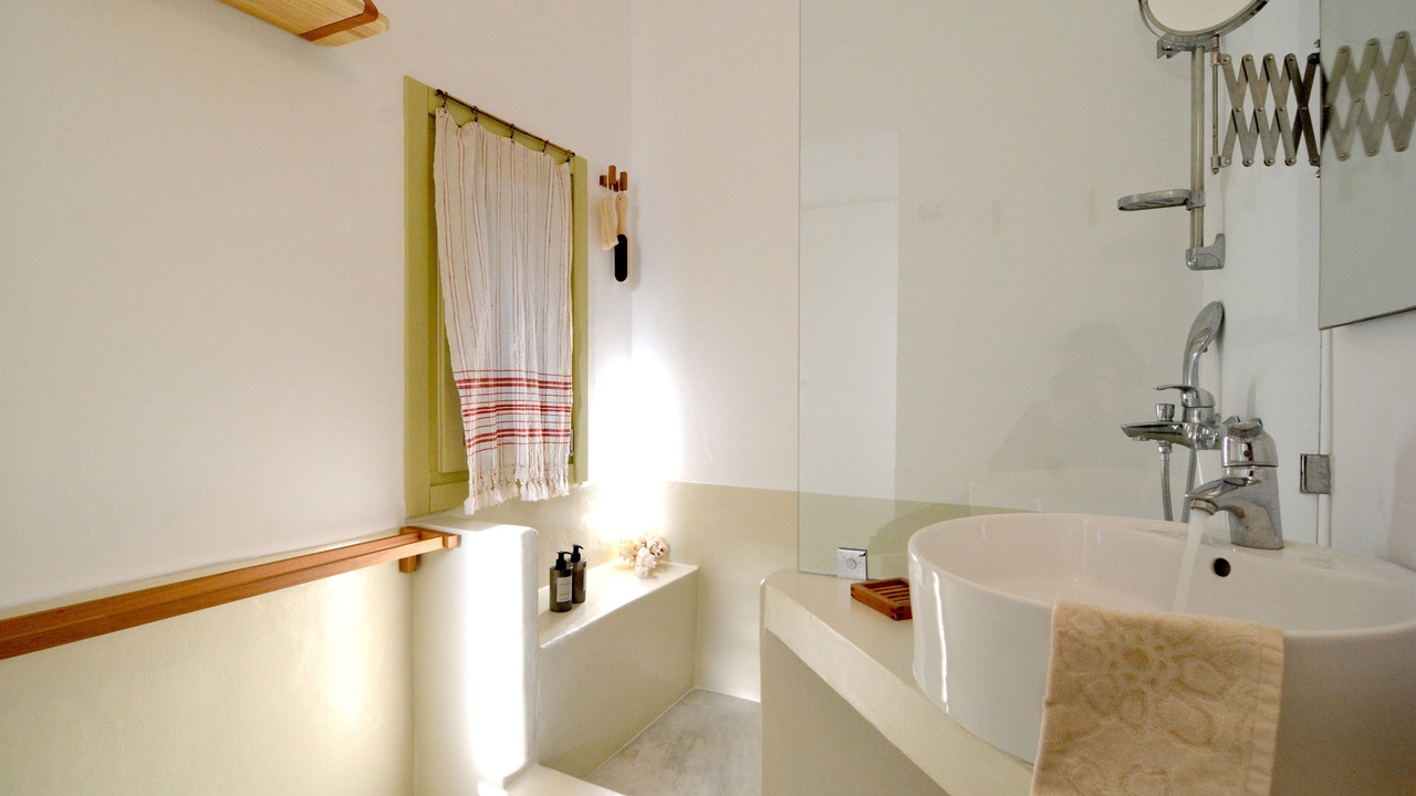 Photo of Bathroom in Tinos Town