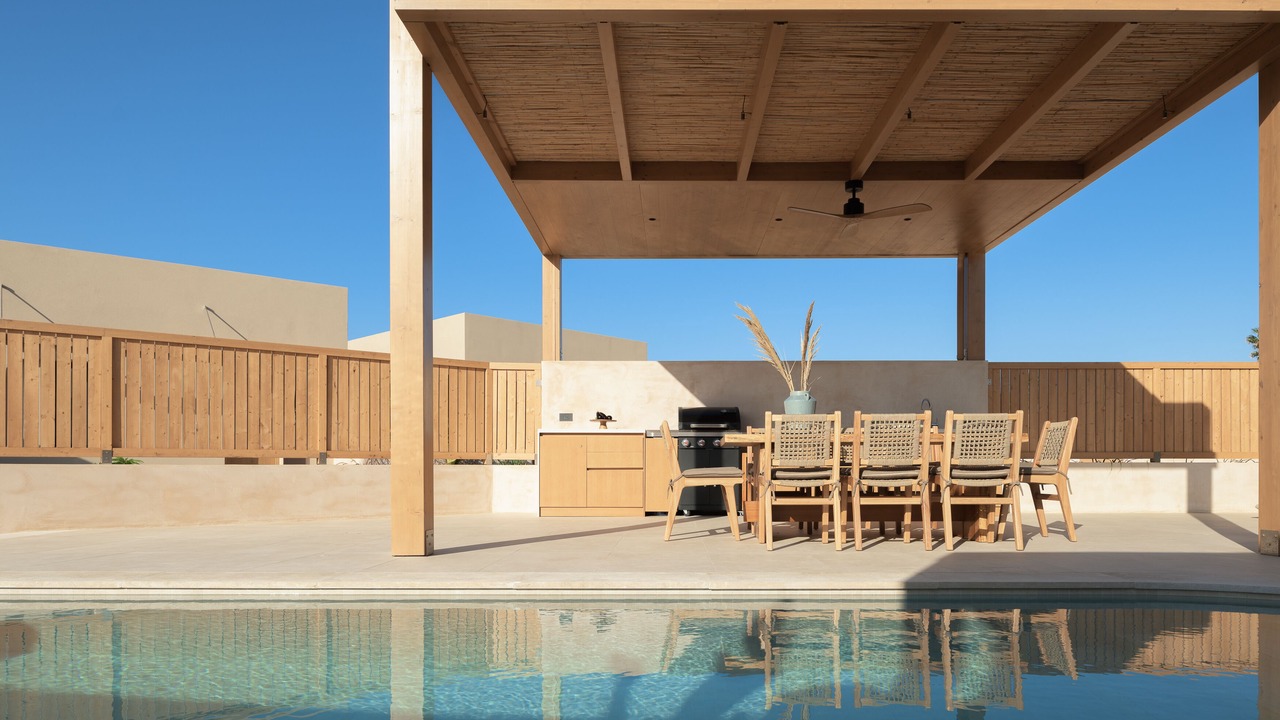 Photo of Outdoor in Karteros