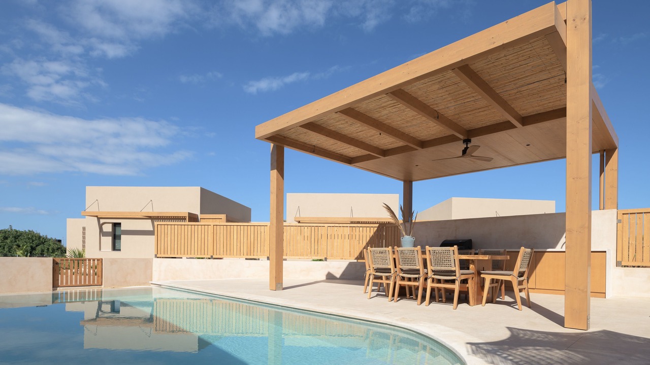 Photo of Outdoor in Karteros