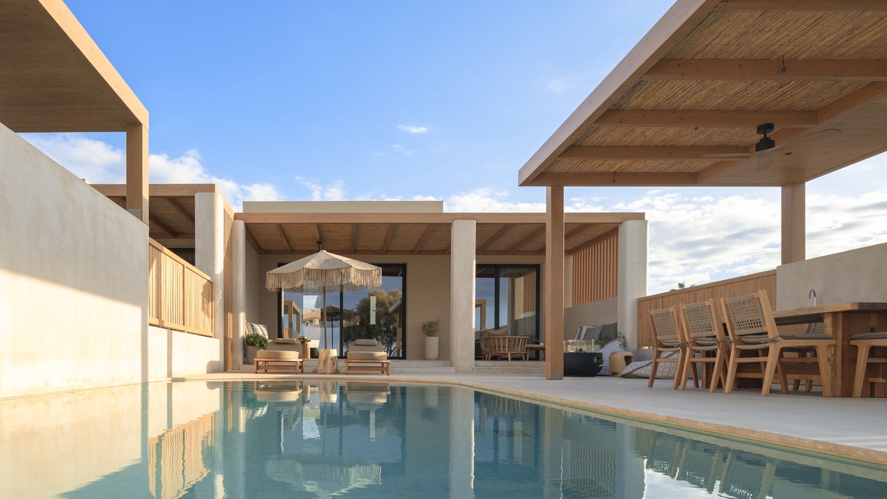 Photo of Outdoor in Karteros