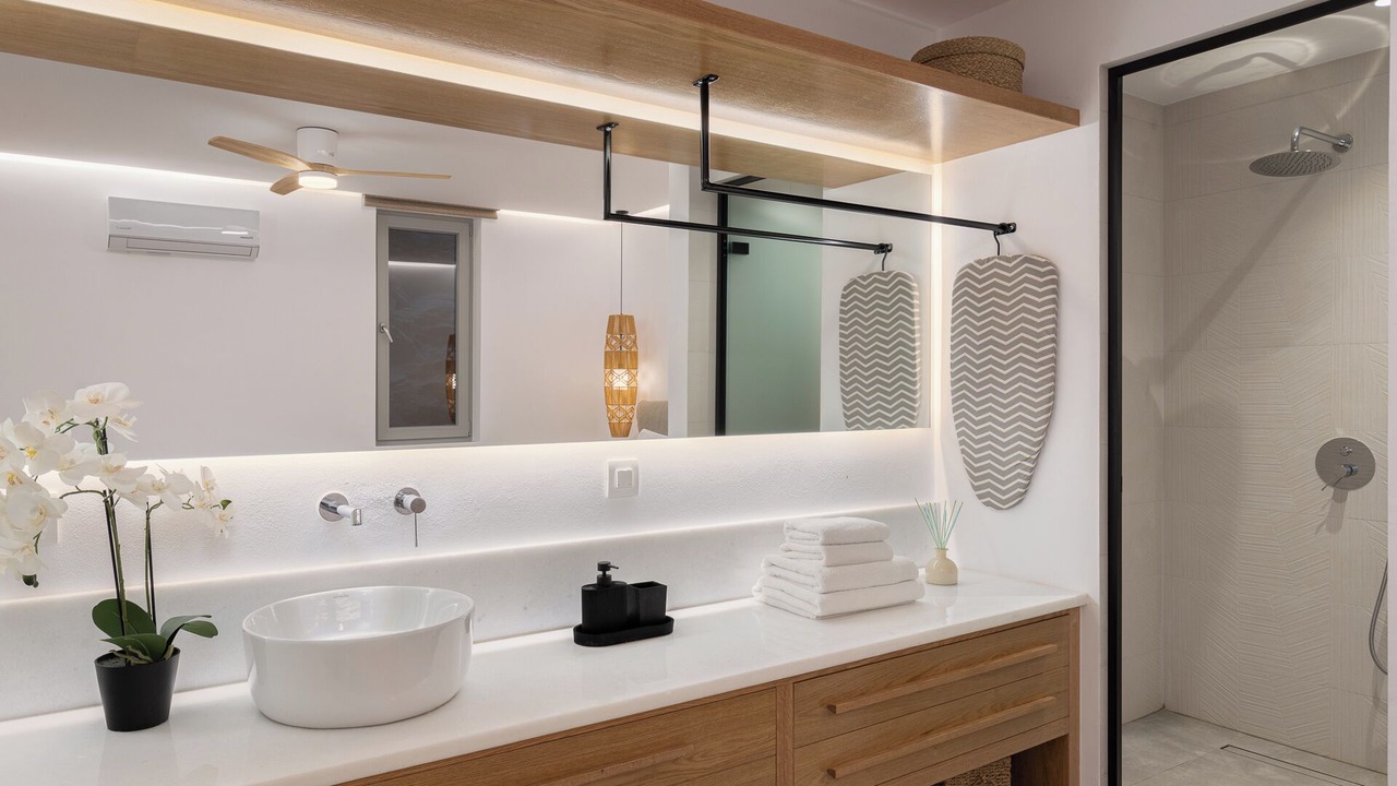 Photo of Bathroom in Megas Gialos