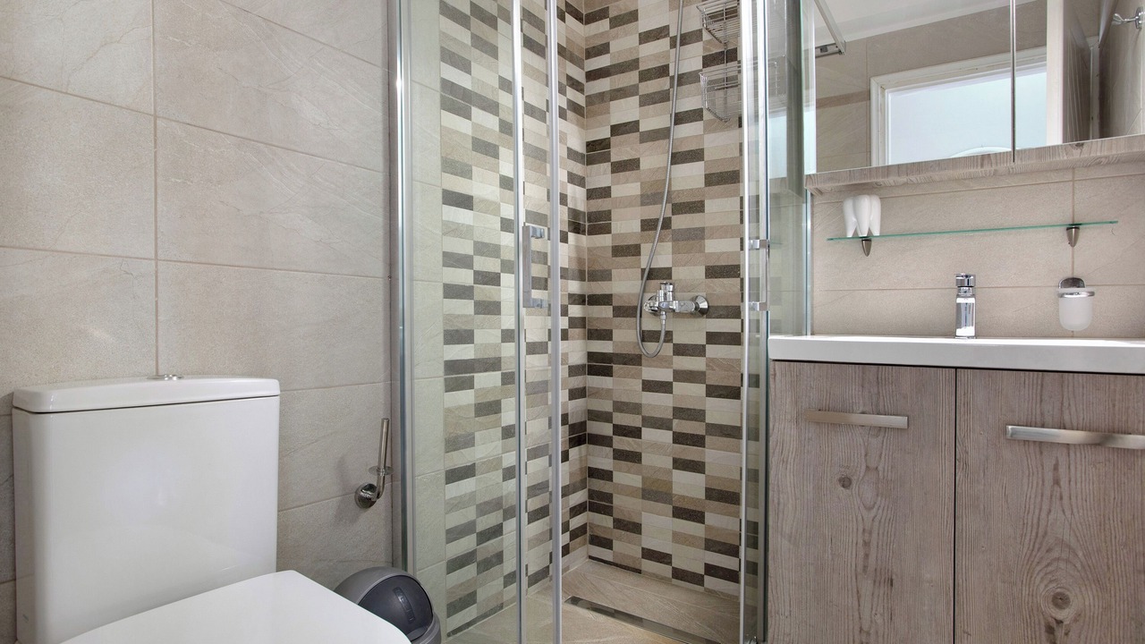 Photo of Bathroom in Alikanas