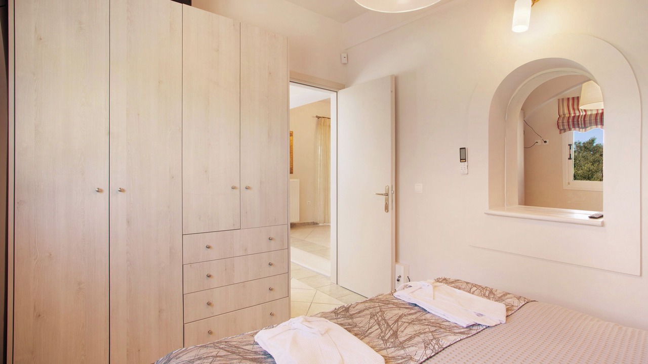 Photo of Bedroom in Alikanas