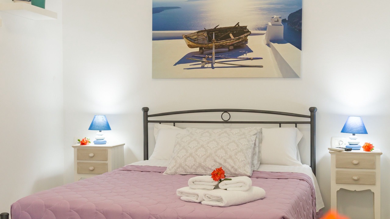 Photo of Bedroom in Perivolos