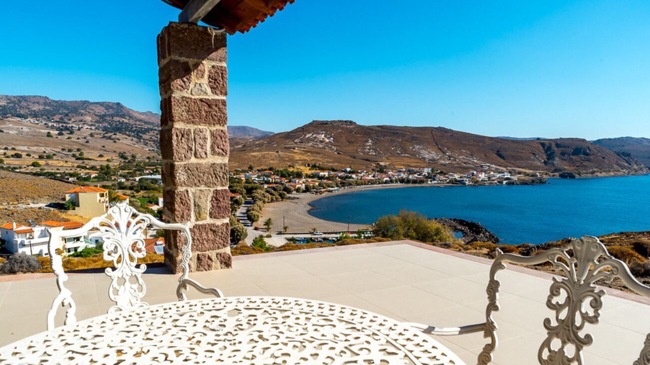 Photo of Patio Balcony in Tavari