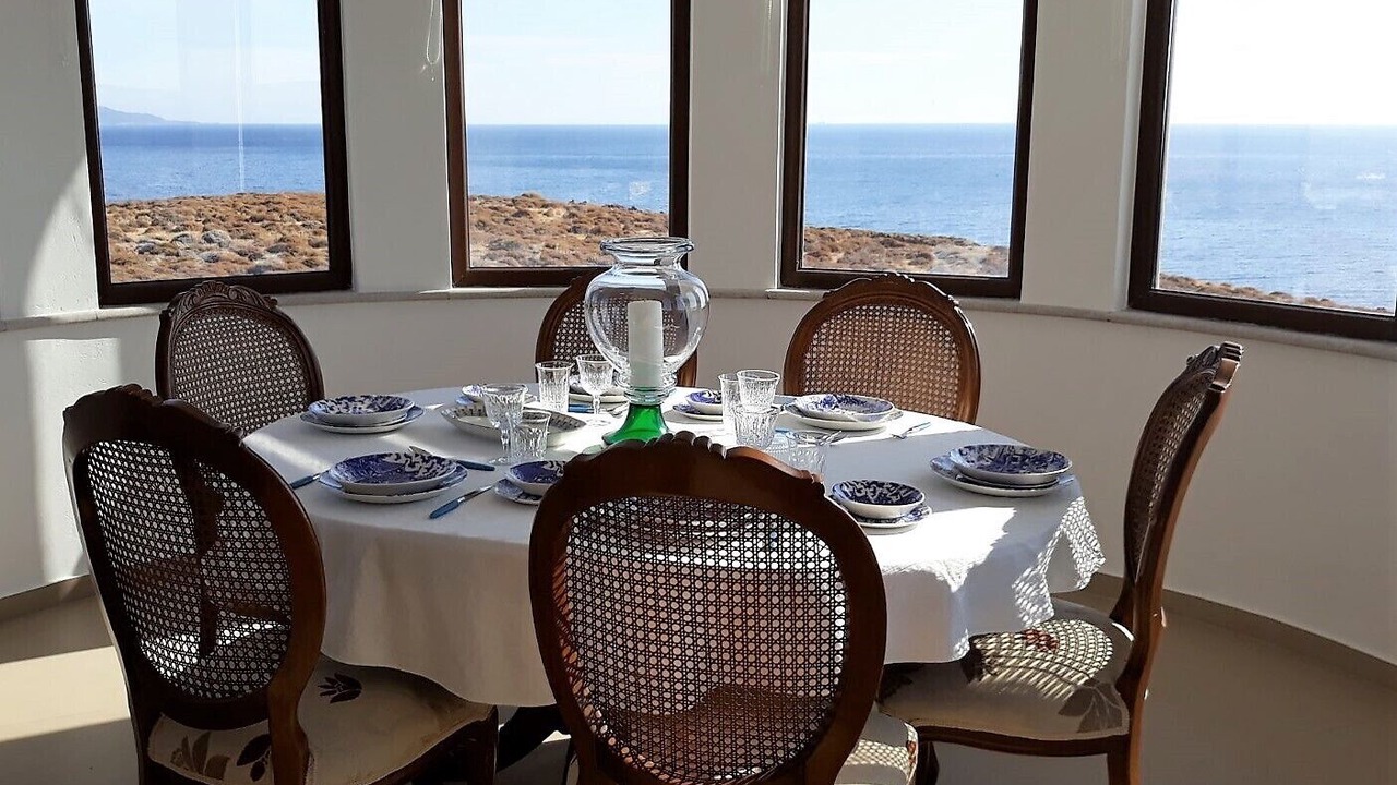 Photo of Others in Tavari