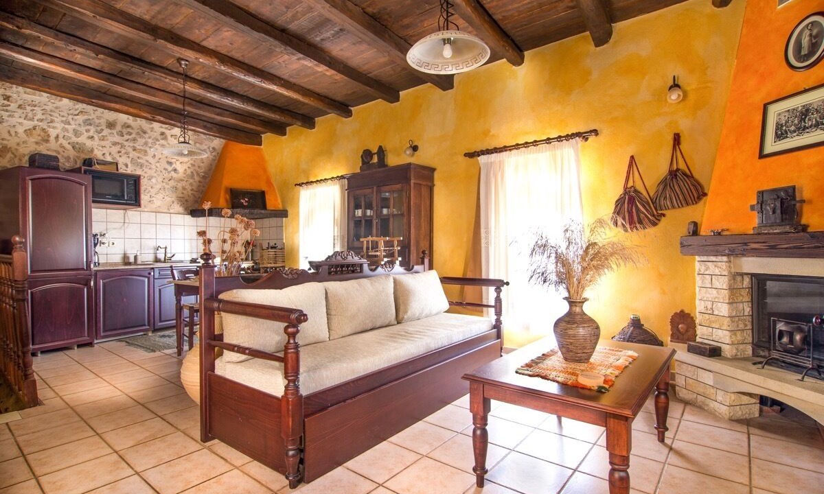 Photo of Livingroom in Samonas