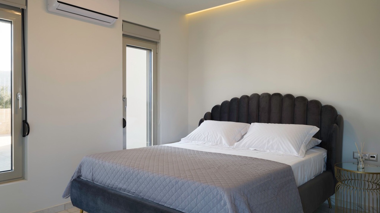 Photo of Bedroom in Adelianos Kampos