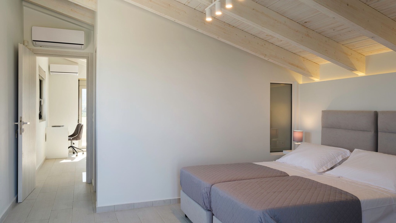 Photo of Bedroom in Adelianos Kampos