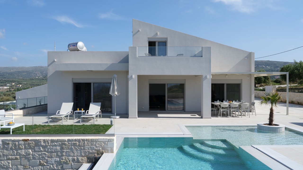 Photo of Outdoor in Adelianos Kampos