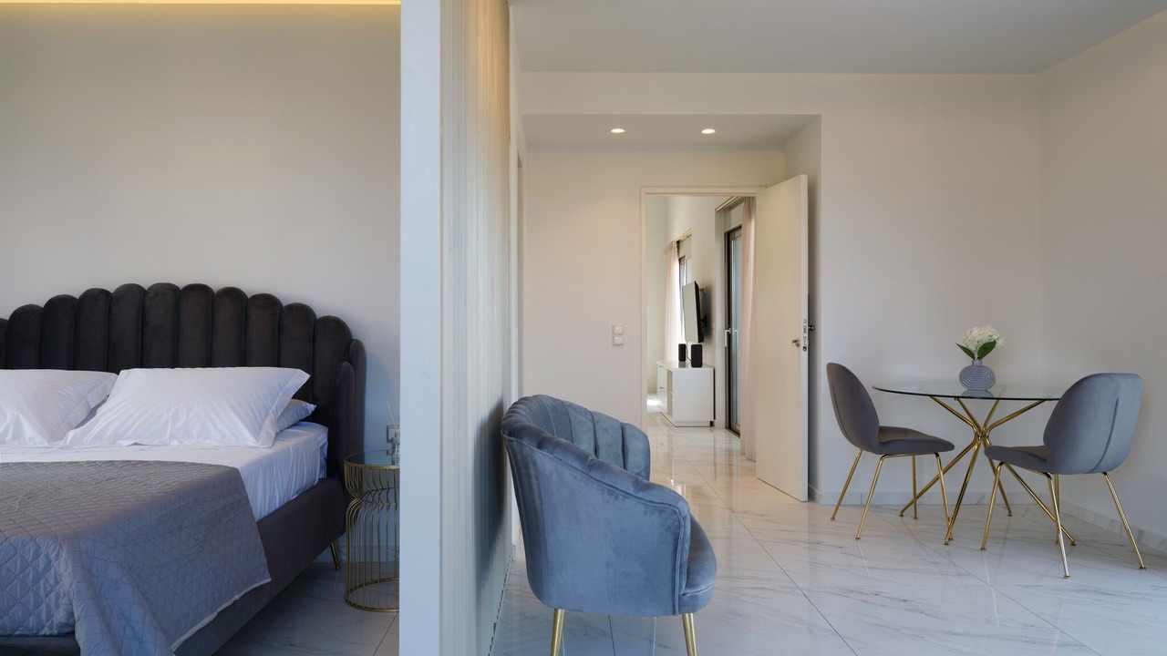 Photo of Bedroom in Adelianos Kampos