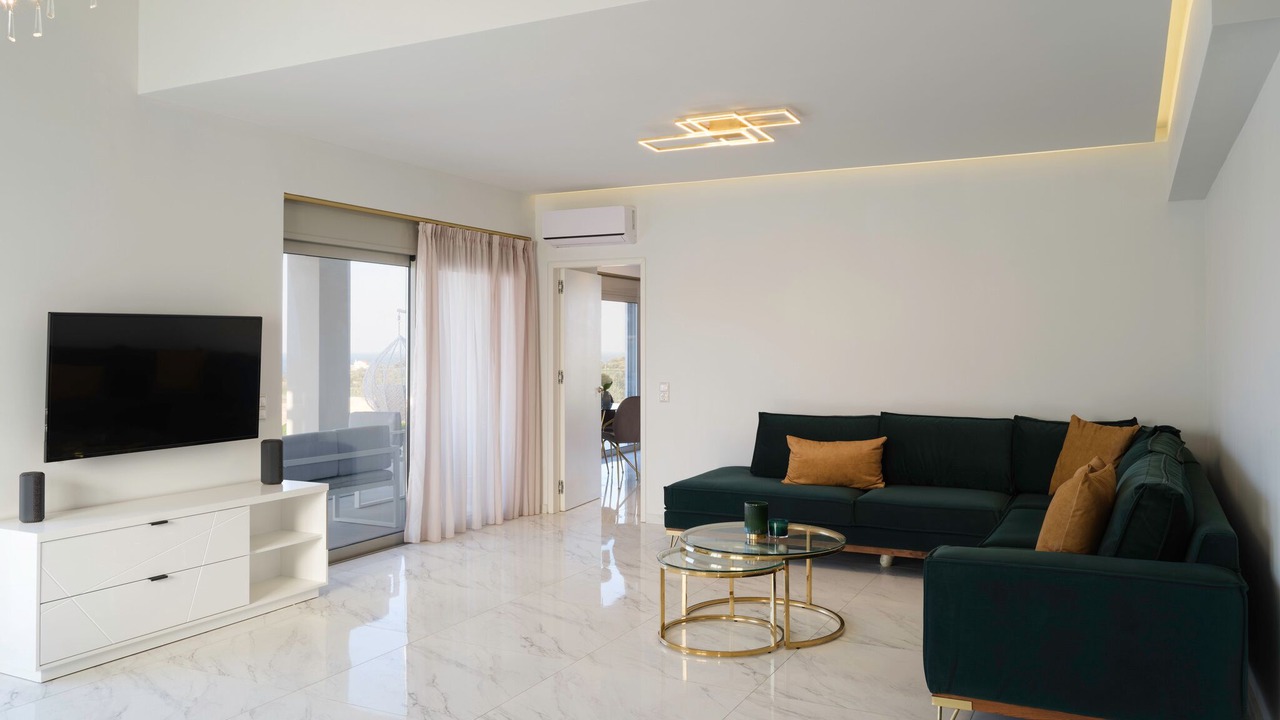 Photo of Livingroom in Adelianos Kampos