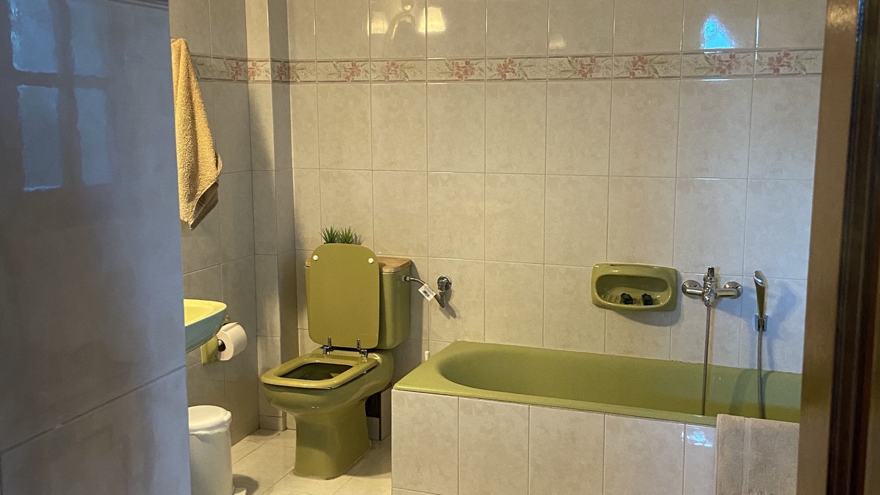 Photo of Bathroom in East Mani