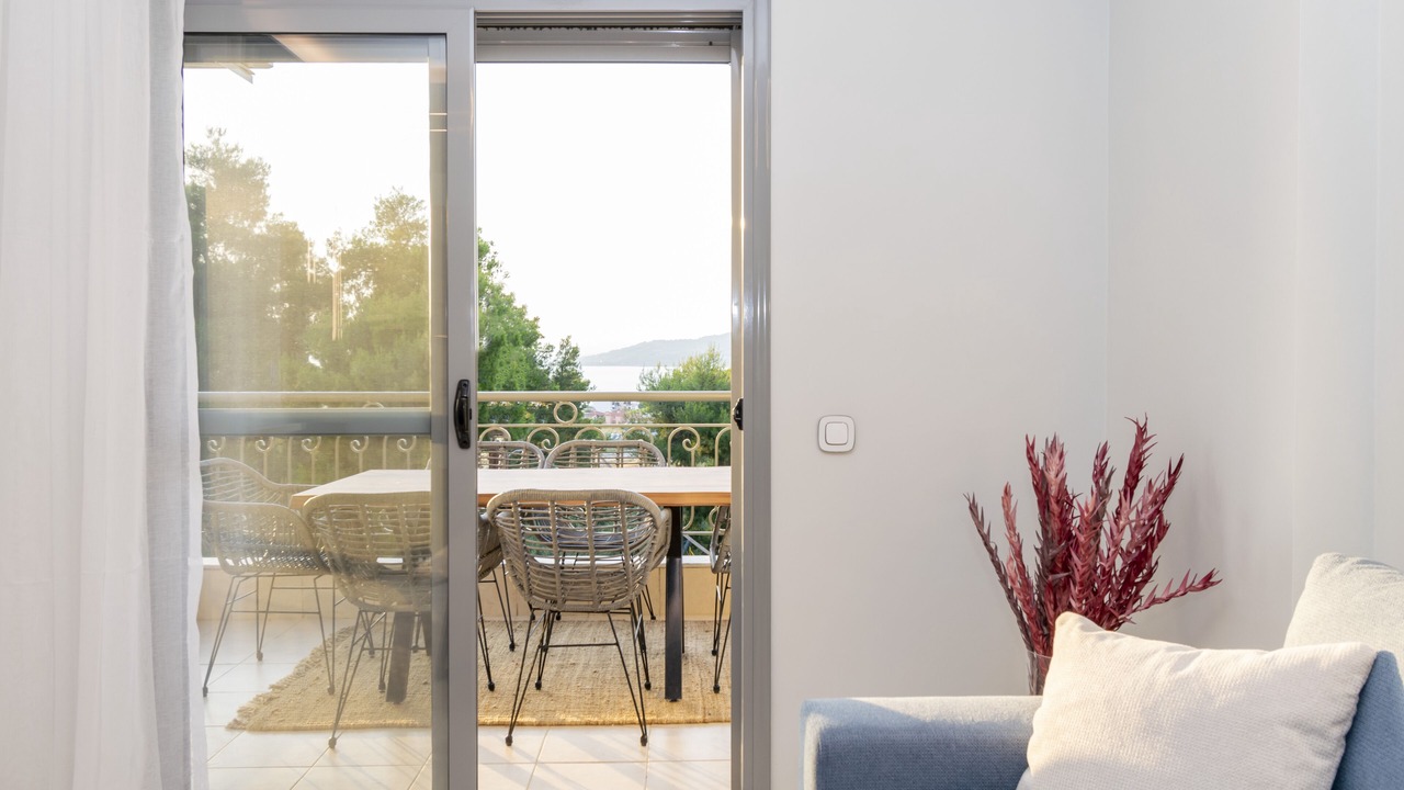 Photo of Livingroom in Neos Marmaras