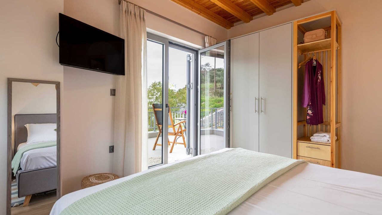 Photo of Bedroom in Kontos