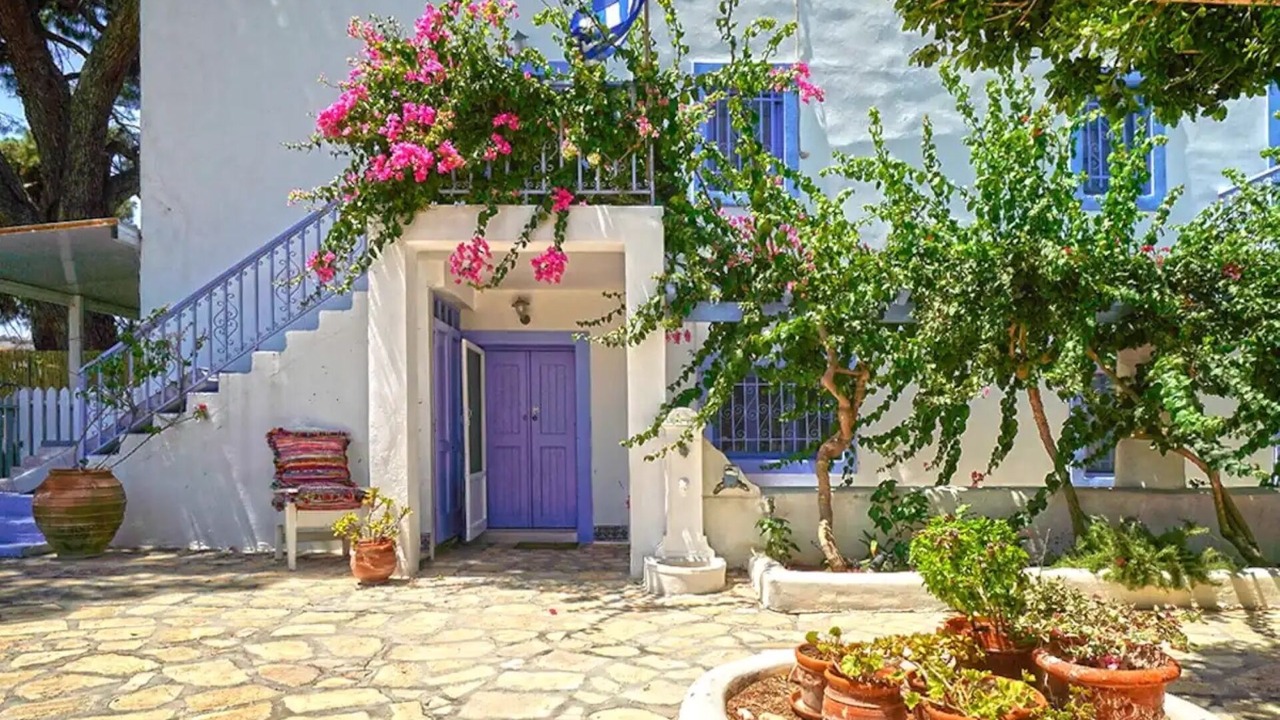 Photo of Outdoor in Alinda