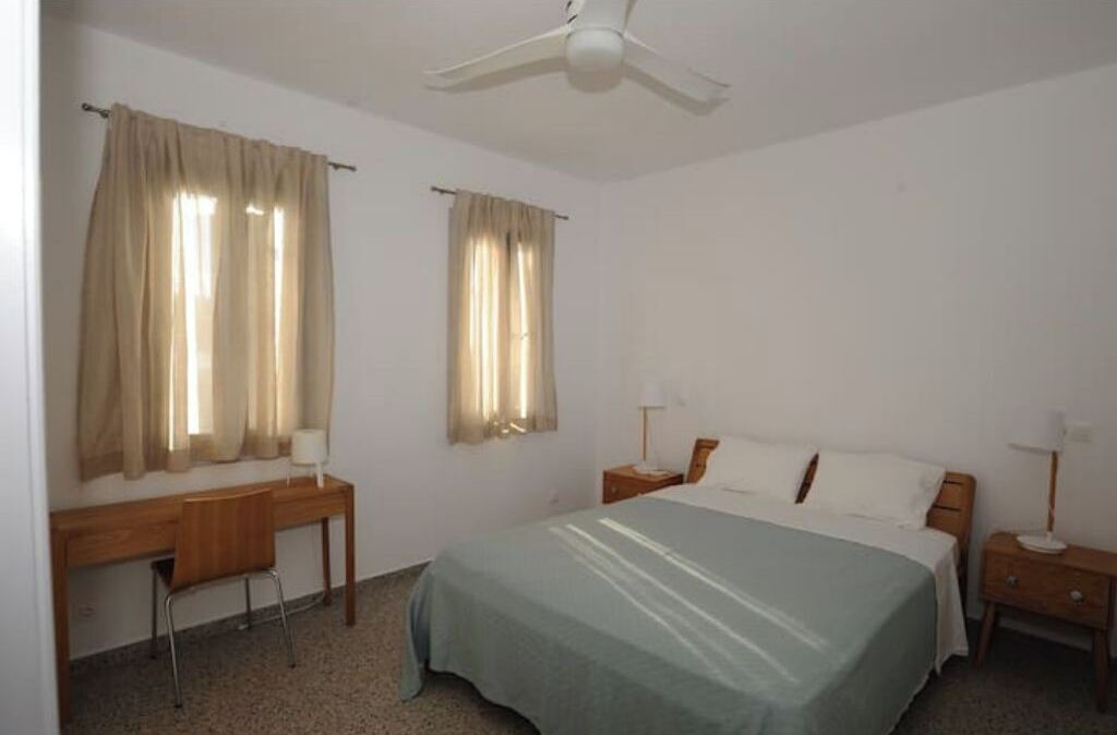 Photo of Bedroom in Katapola