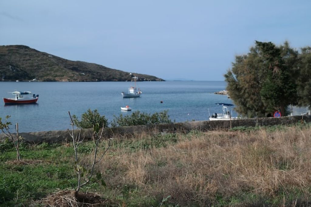 Photo of Others in Katapola
