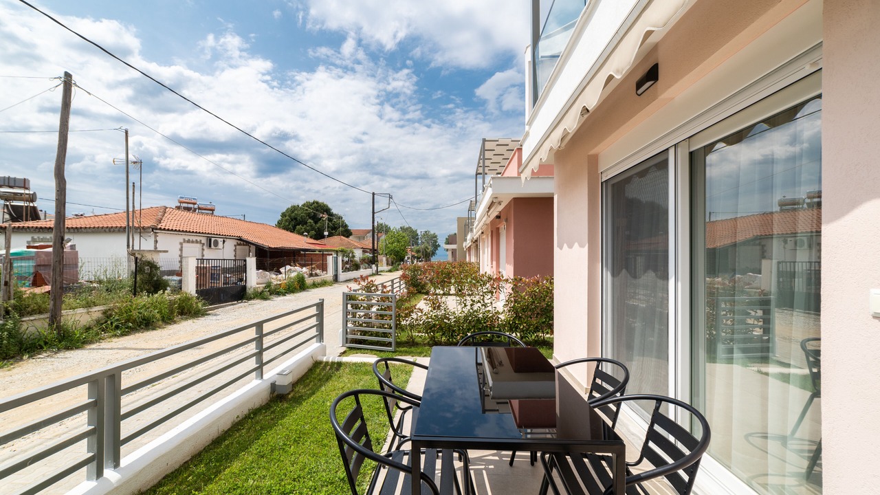 Photo of Patio Balcony in Paralia Ofryniou