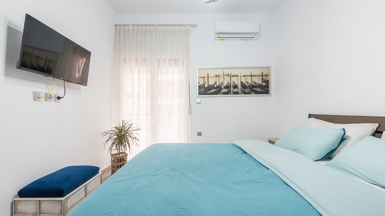 Photo of Bedroom in Petroupoli