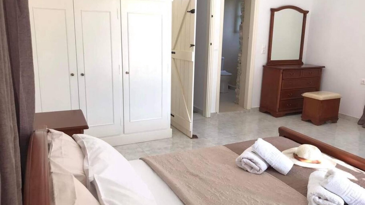 Photo of Bedroom in Filoti