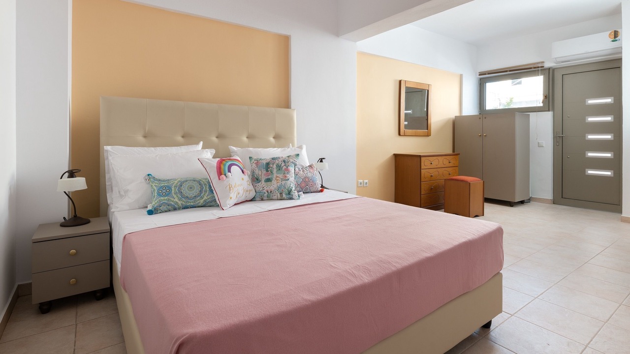 Photo of Bedroom in Haraki