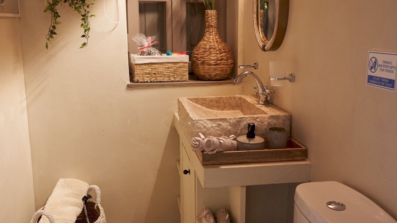 Photo of Bathroom in Raftis