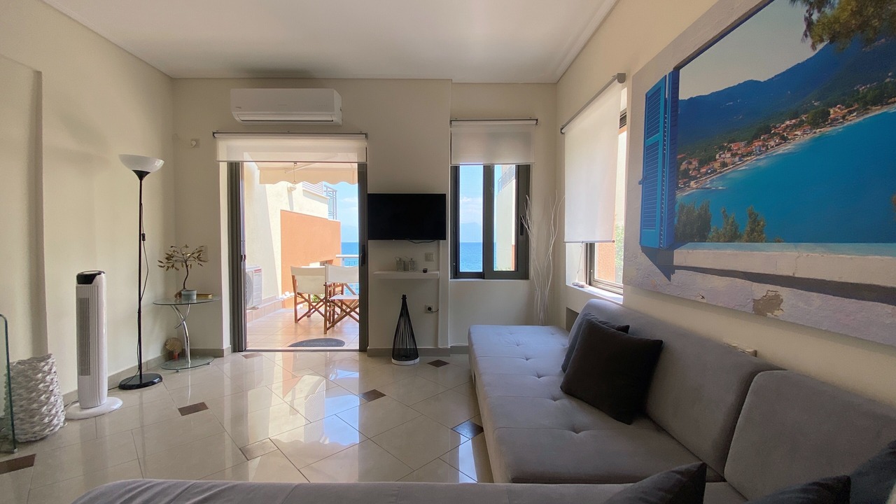 Photo of Livingroom in Petalidi