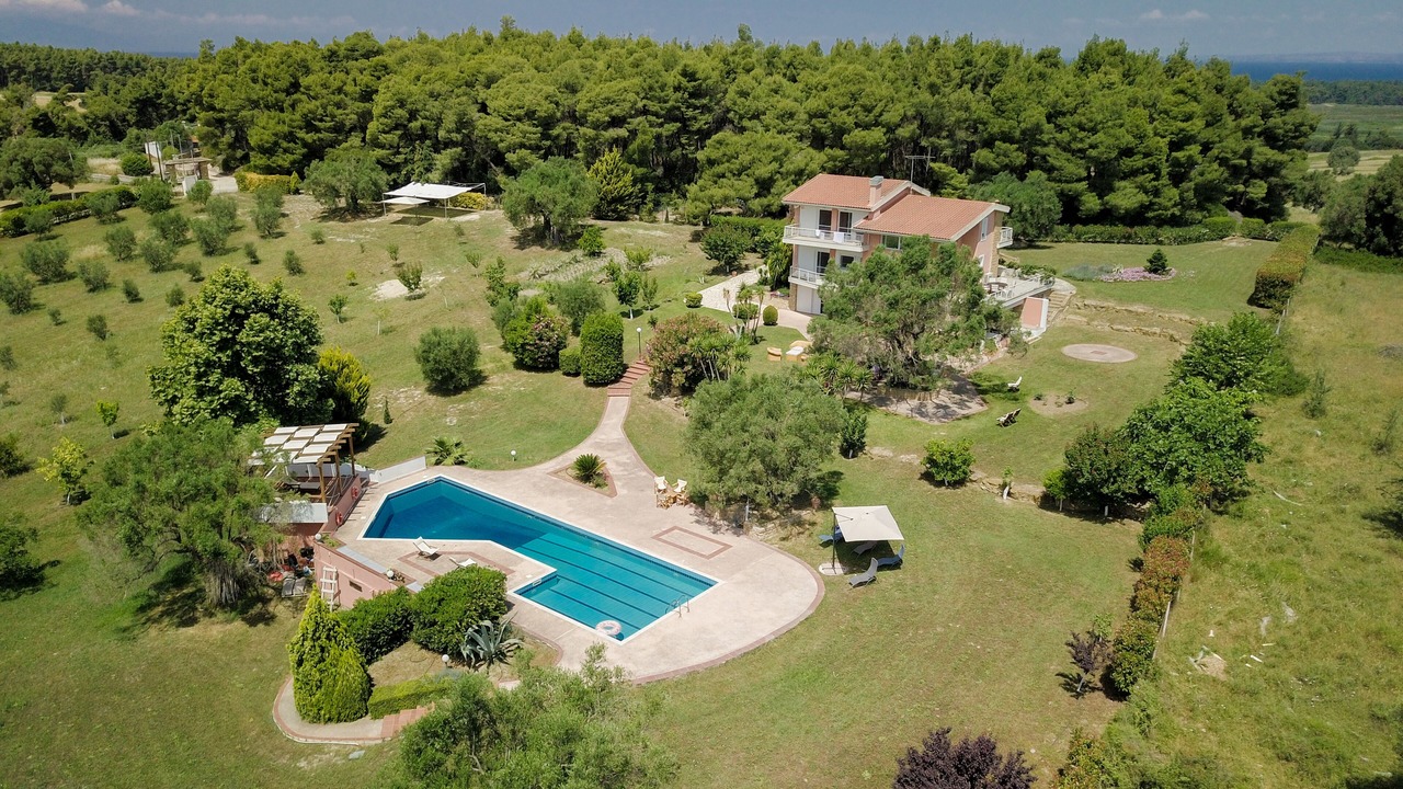 Photo of Outdoor in Sane