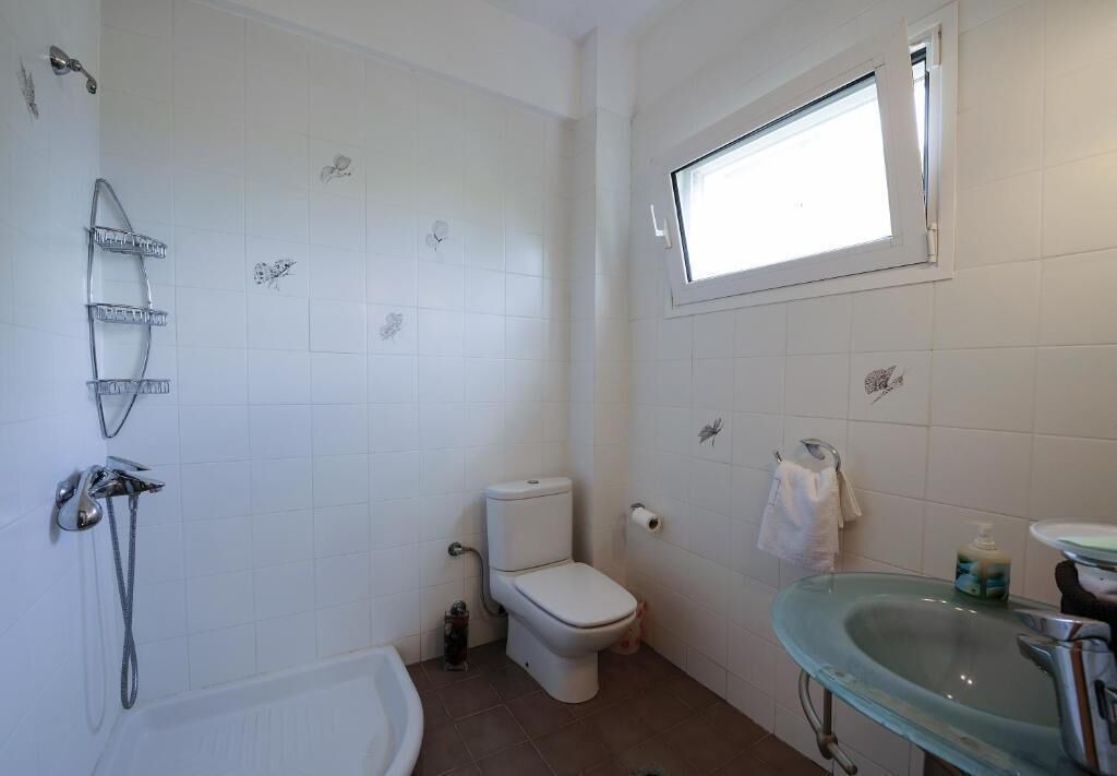 Photo of Bathroom in Sane