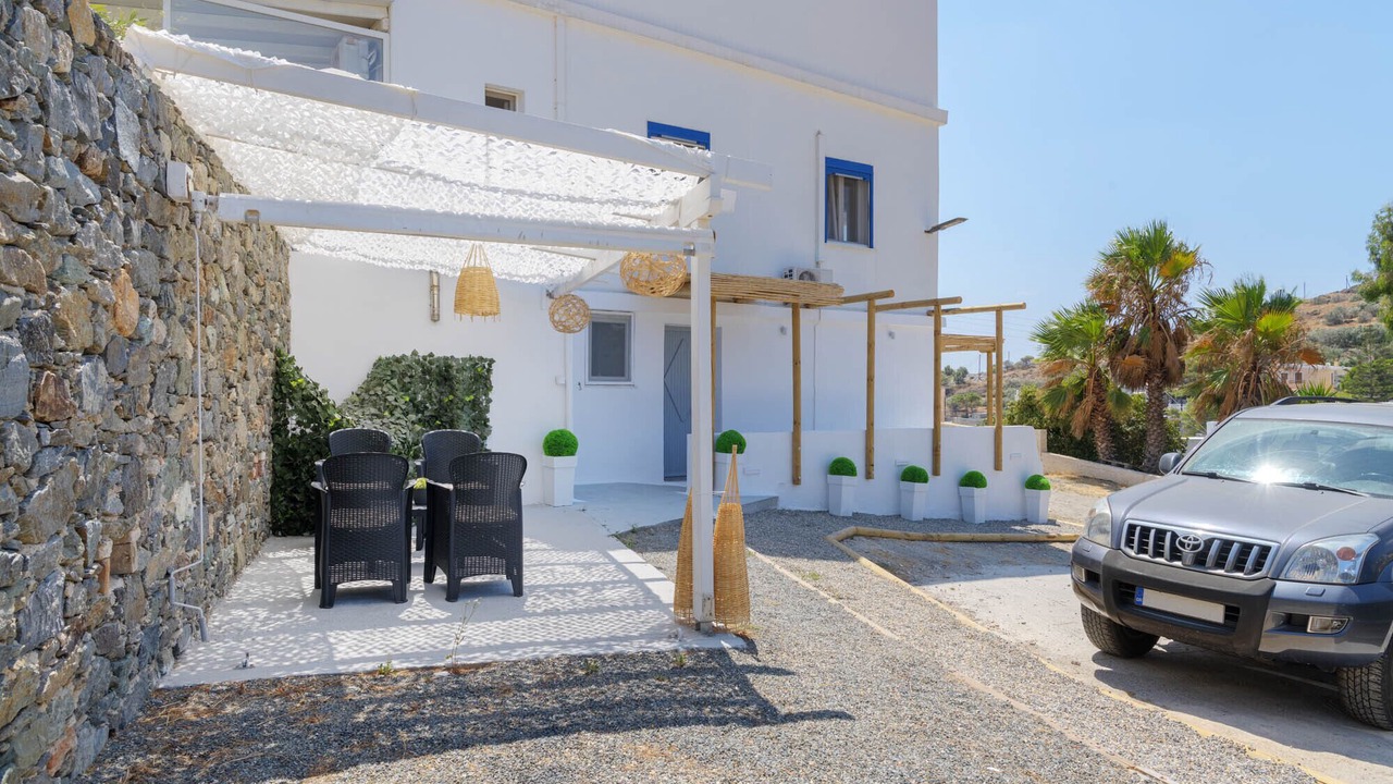 Photo of Patio Balcony in Megas Gialos
