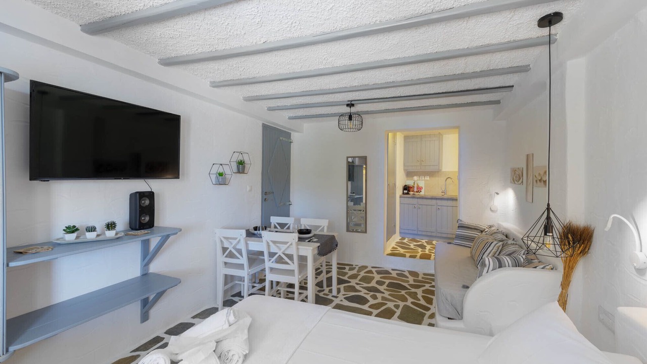 Photo of Bedroom in Megas Gialos