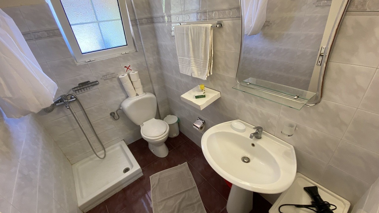 Photo of Bathroom in Sinarades
