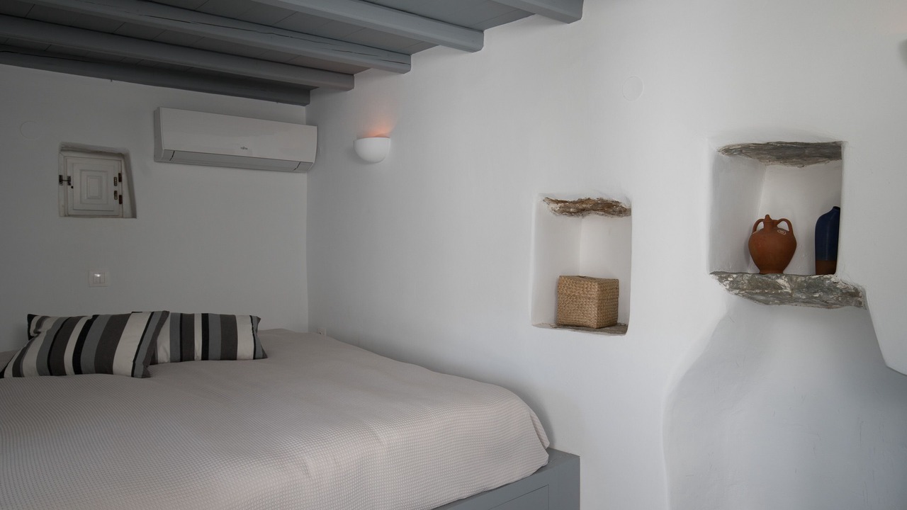 Photo of Bedroom in Serifos