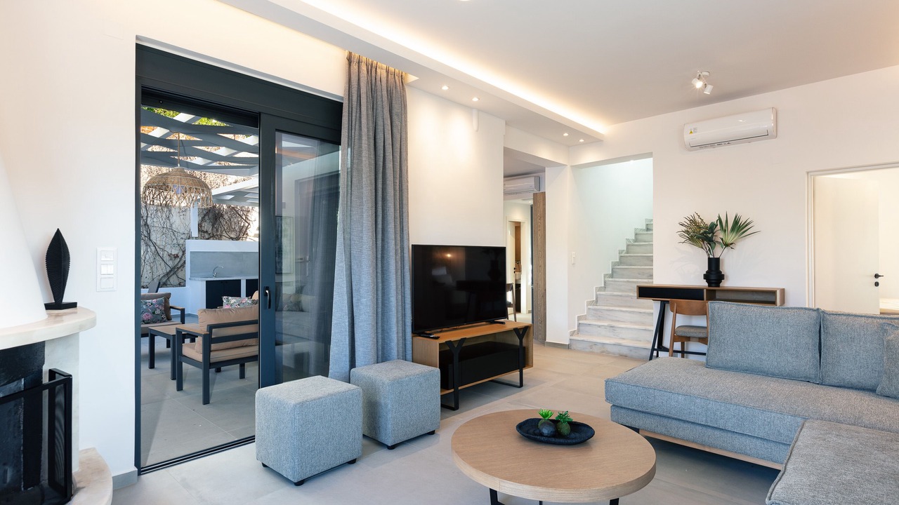 Photo of Livingroom in Prinos