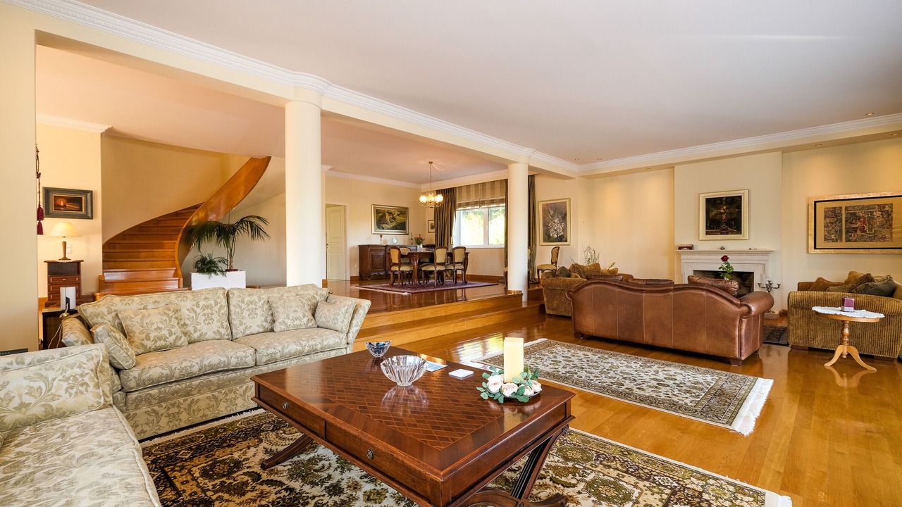 Photo of Livingroom in Kropia