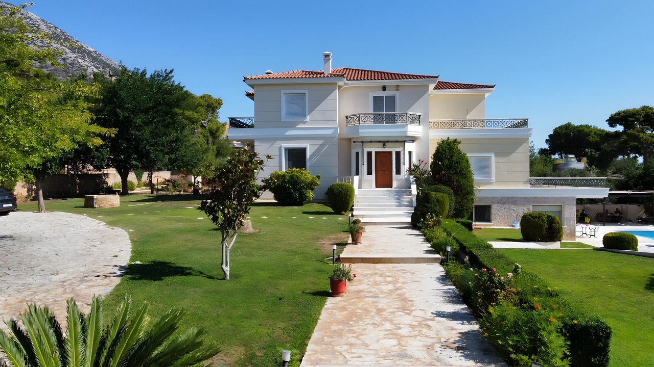 Photo of Outdoor in Kropia