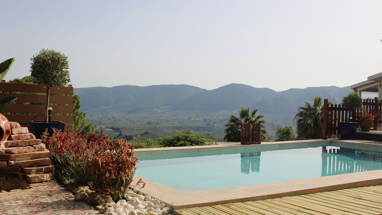 Photo of Outdoor in Alonia