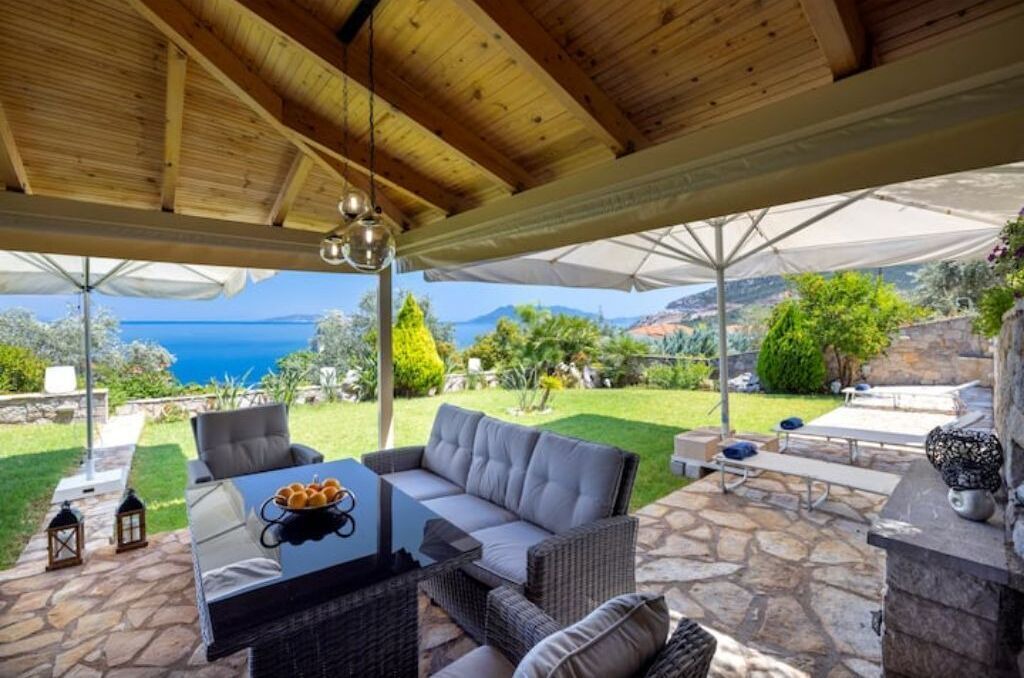 Photo of Outdoor in Melissopetra