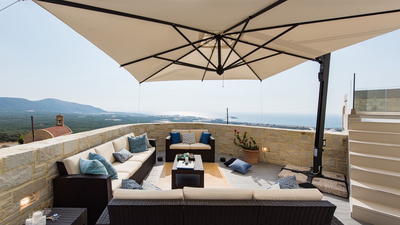 Photo of Patio Balcony in Limeniskos