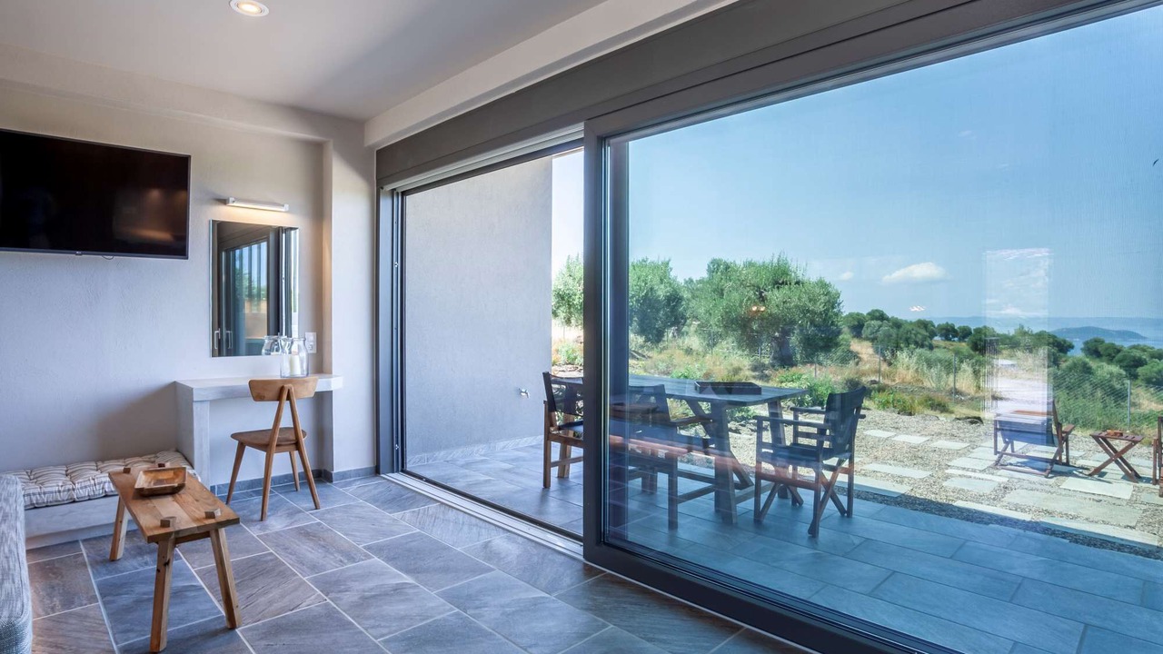 Photo of Livingroom in Sithonia