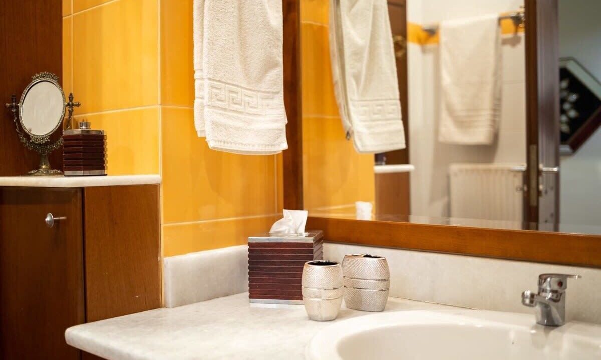 Photo of Bathroom in Mikri Mantineia
