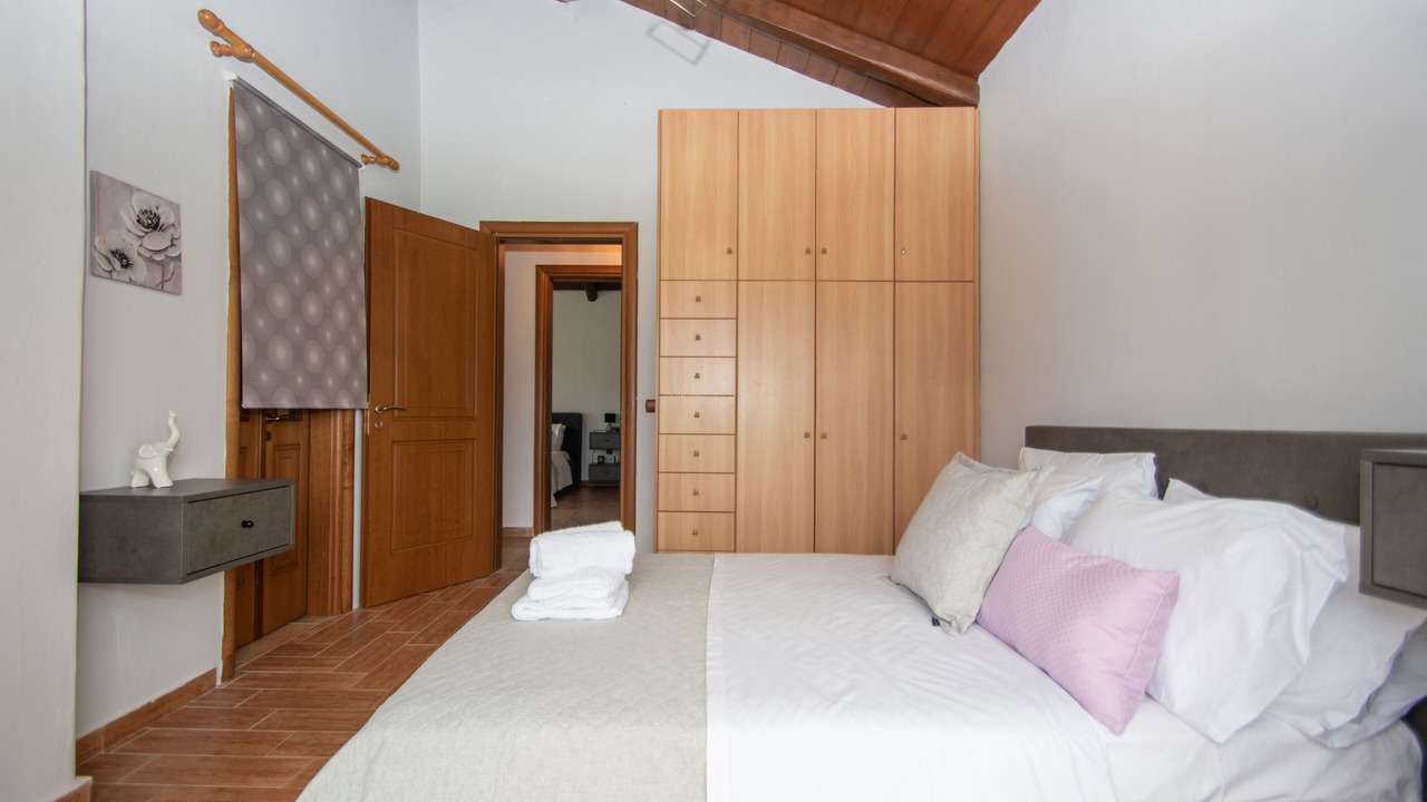 Photo of Bedroom in Gaitanion