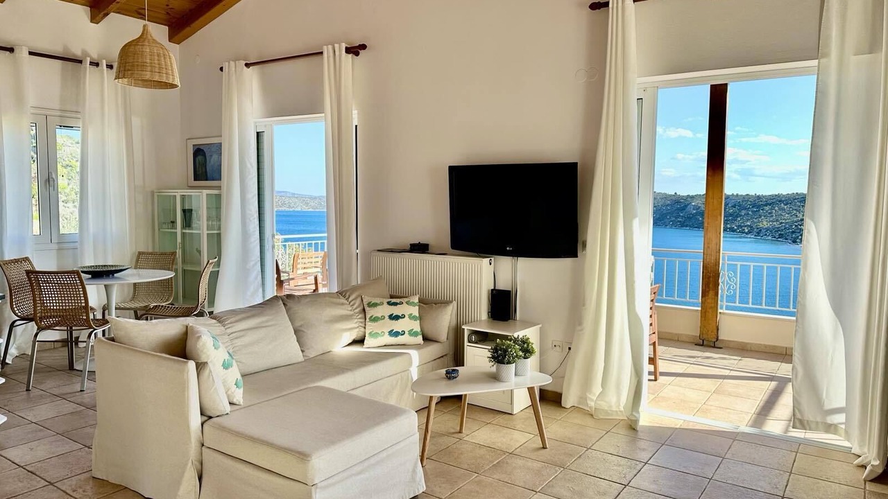 Photo of Livingroom in Vivari