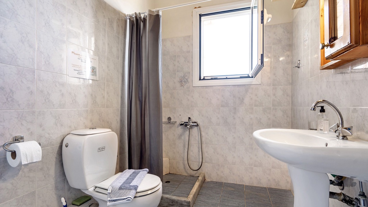 Photo of Bathroom in Frinion